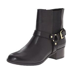 Bandolino Women's Clarkstown Black Leather Ankle Boot E129